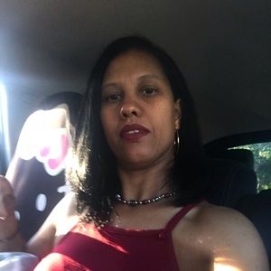 Meet your Posher, Josefina